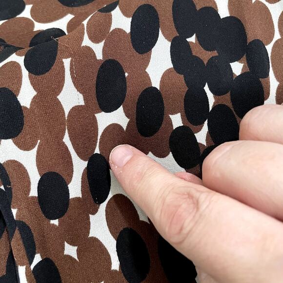 Tory Burch Size 8 Top 100% Silk Polka Dot Popover Blouse Career Classic Neutral - Picture 12 of 16